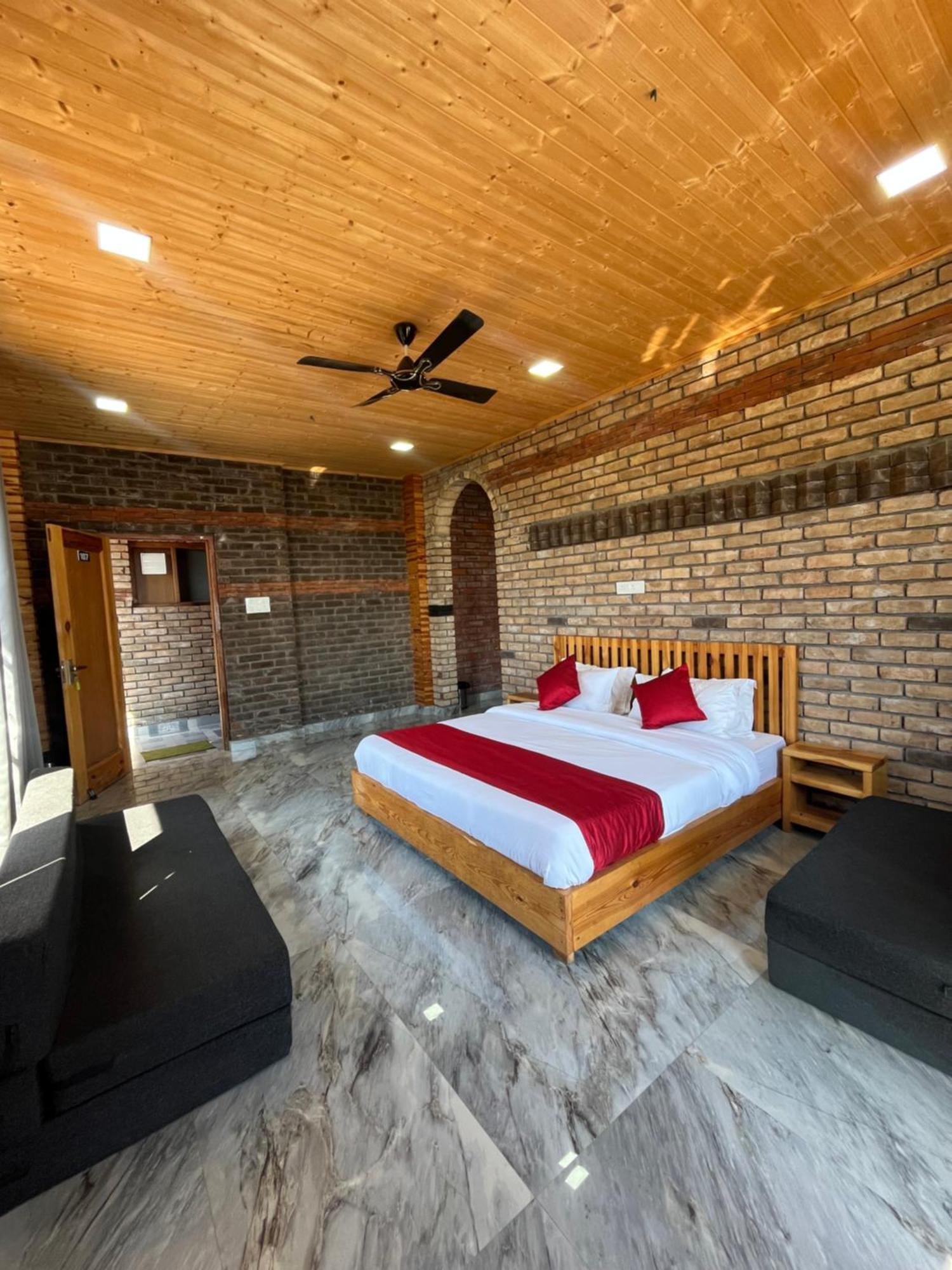 Bīr Hotel Paul Villa מראה חיצוני תמונה